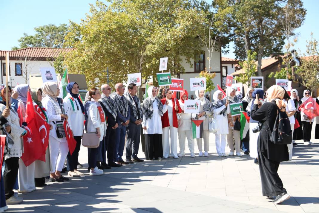 Gazze için sessiz çığlık Konya’da yankılandı 10